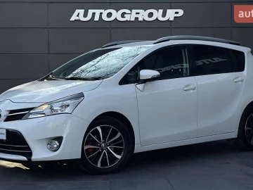 Авто Toyota Verso 2017 № 7527468