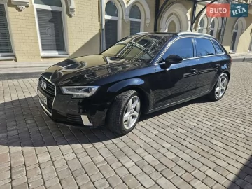 Авто Audi A3 2018 № 7527474