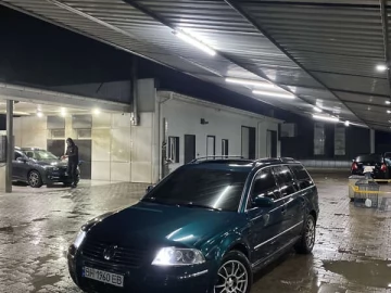 Авто Volkswagen Passat 2002 № 7527660