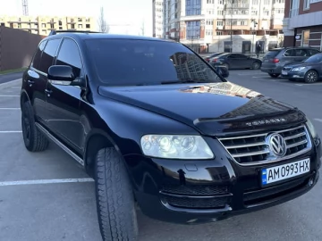 Авто Volkswagen Touareg 2004 № 7527735