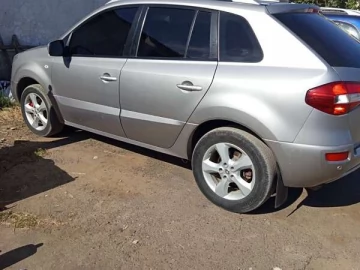 Авто Renault Koleos 2010 № 7527808