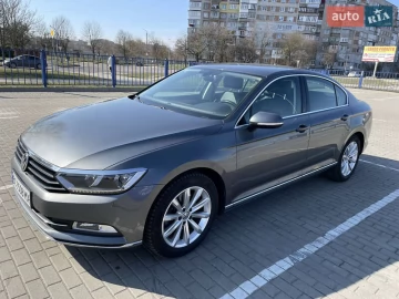 Авто Volkswagen Passat 2016 № 7527941