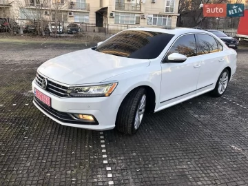 Авто Volkswagen Passat 2018 № 7527952