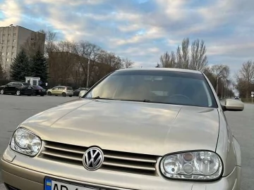 Авто Volkswagen Golf 2003 № 7528164