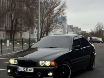 Авто BMW 5 Series 2000 № 7528182