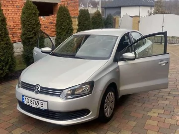 Авто Volkswagen Polo 2012 № 7528275