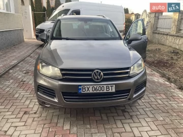 Авто Volkswagen Touareg 2011 № 7528537