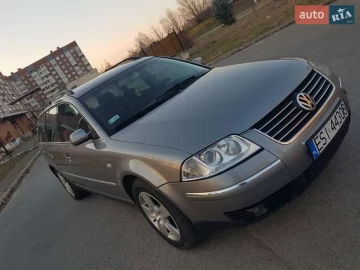 Авто Volkswagen Passat 2004 № 7528615