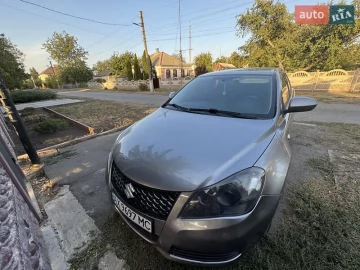 Авто Suzuki Kizashi 2011 № 7528709