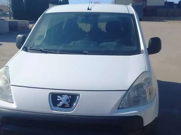 Авто Peugeot Partner 2009 № 7528749