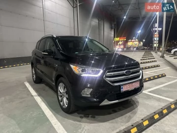 Авто Ford Escape 2017 № 7529347