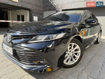 Авто Toyota Camry 2017 № 7529348