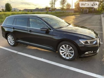 Авто Volkswagen Passat 2017 № 7529360