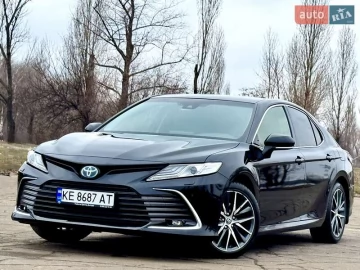 Авто Toyota Camry 2023 № 7529389
