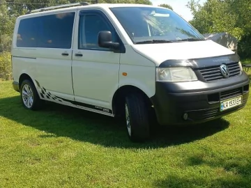 Авто Volkswagen Transporter 2004 № 7529401