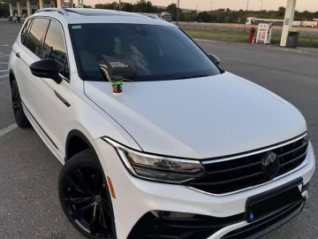 Авто Volkswagen Tiguan 2022 № 7529537