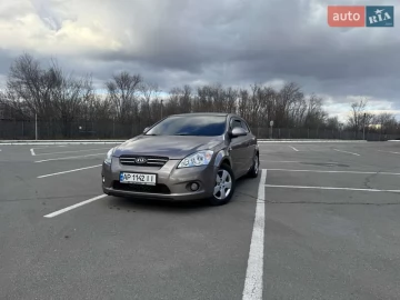 Авто KIA Ceed 2008 № 7529545