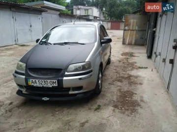 Авто Chevrolet Aveo 2003 № 7529670
