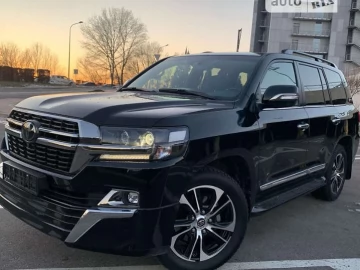 Авто Toyota Land Cruiser 2020 № 7529872