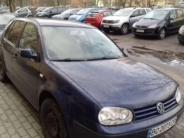 Авто Volkswagen Golf 2001 № 7529908