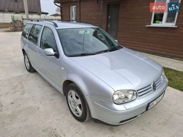 Авто Volkswagen Golf 2001 № 7529915