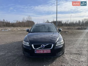 Авто Volvo V50 2011 № 7529972