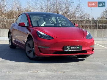 Авто Tesla Model 3 2021 № 7530071