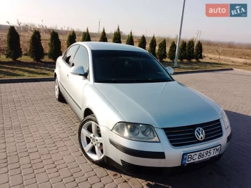 Авто Volkswagen Passat 2004 № 7530114