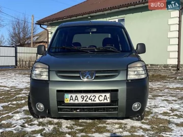 Авто Peugeot Partner 2008 № 7530116