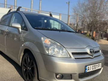 Авто Toyota Corolla Verso 2005 № 7530147