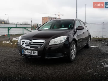 Авто Opel Insignia 2012 № 7530194