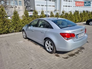 Авто Chevrolet Cruze 2009 № 7530387