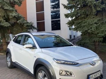 Авто Hyundai Kona Electric 2020 № 7530516