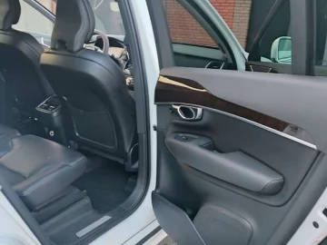 Авто Volvo Xc90 2018 № 7530560