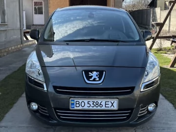 Авто Peugeot 5008 2011 № 7530695