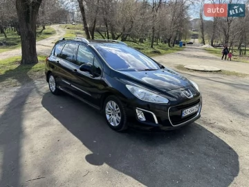 Авто Peugeot 308 2011 № 7530950