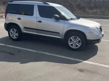 Авто Skoda Yeti 2012 № 7531001