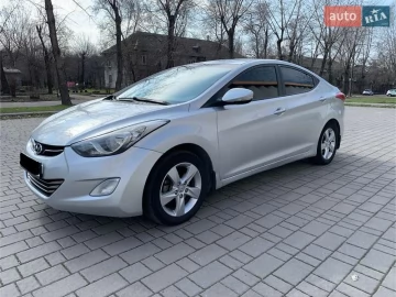 Авто Hyundai Elantra 2013 № 7531034