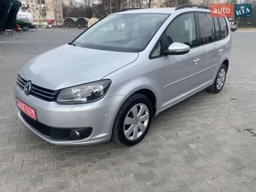 Авто Volkswagen Touran 2014 № 7531103