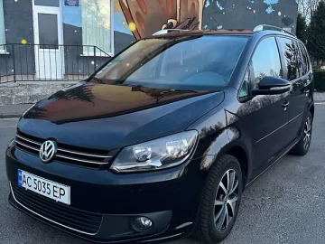 Авто Volkswagen Touran 2015 № 7531107