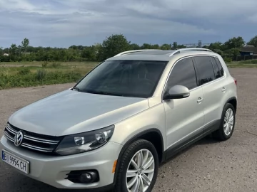 Авто Volkswagen Tiguan 2015 № 7531116