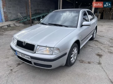 Авто Skoda Octavia 2002 № 7531281