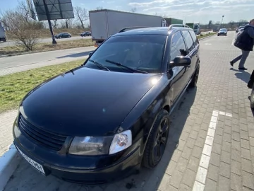 Авто Volkswagen Passat 2000 № 7531298