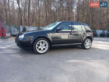 Авто Volkswagen Golf 2002 № 7531305