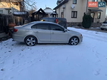 Авто Volkswagen Jetta 2012 № 7531464