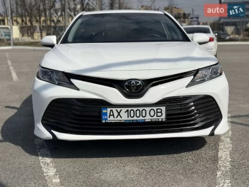 Авто Toyota Camry 2018 № 7531634