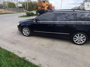 Авто Volkswagen Passat 2010 № 7531953