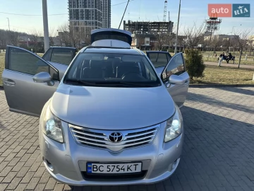 Авто Toyota Avensis 2010 № 7531982