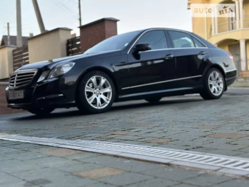 Авто Mercedes E-Class 2012 № 7532169