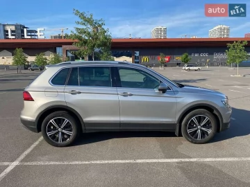 Авто Volkswagen Tiguan 2018 № 7532239